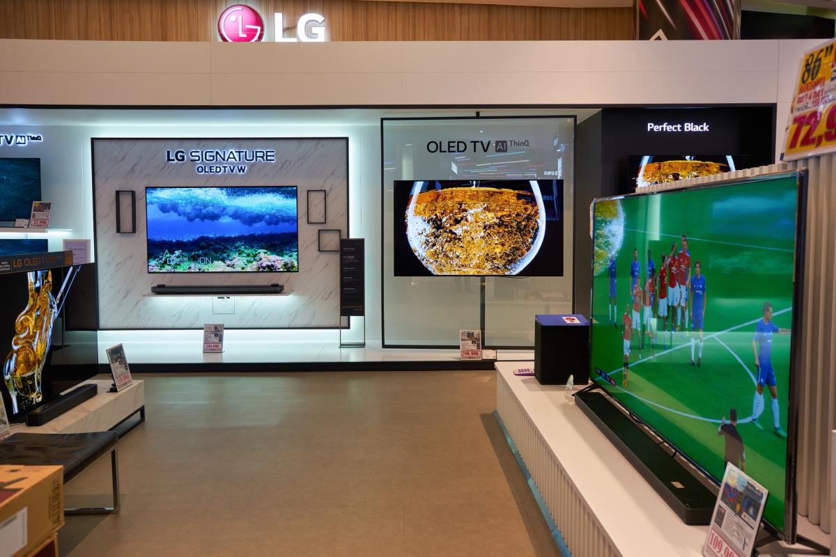 OLED, QLED или Mini LED – какой телевизор лучший в 2025 году / фото ua.depositphotos.com OLED, QLED или Mini LED – какой телевизор лучший в 2025 году / фото ua.depositphotos.com