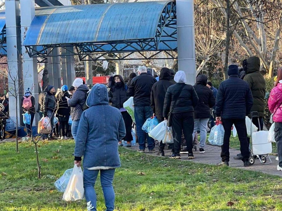 Внаслідок масштабної атаки РФ Одеса занурилася у блекаут Внаслідок масштабної атаки РФ Одеса занурилася у блекаут