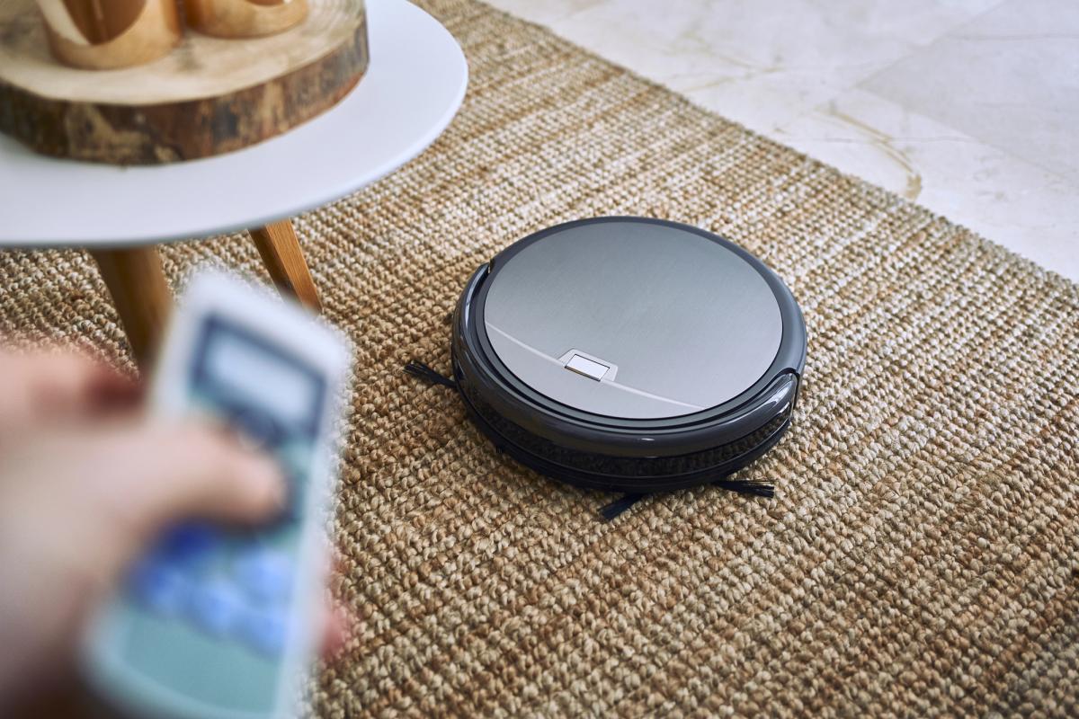Создатель роботов-пылесосов Roomba подал заявление на банкротство / фото ua.depositphotos.com