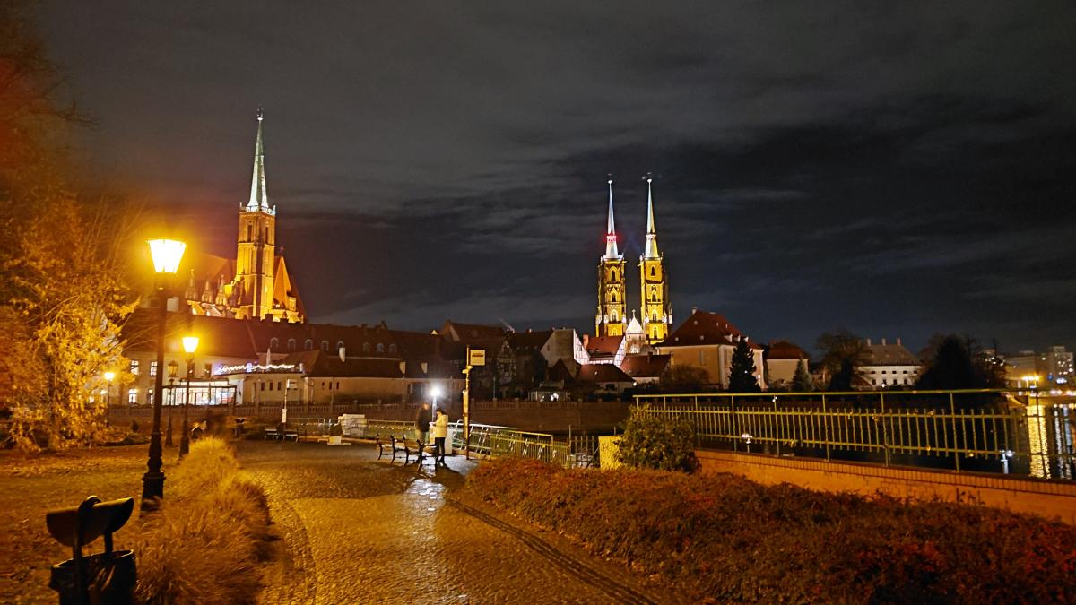 Зимовий Вроцлав виглядає дуже атмосферно / фото Марина Григоренко Зимовий Вроцлав виглядає дуже атмосферно / фото Марина Григоренко