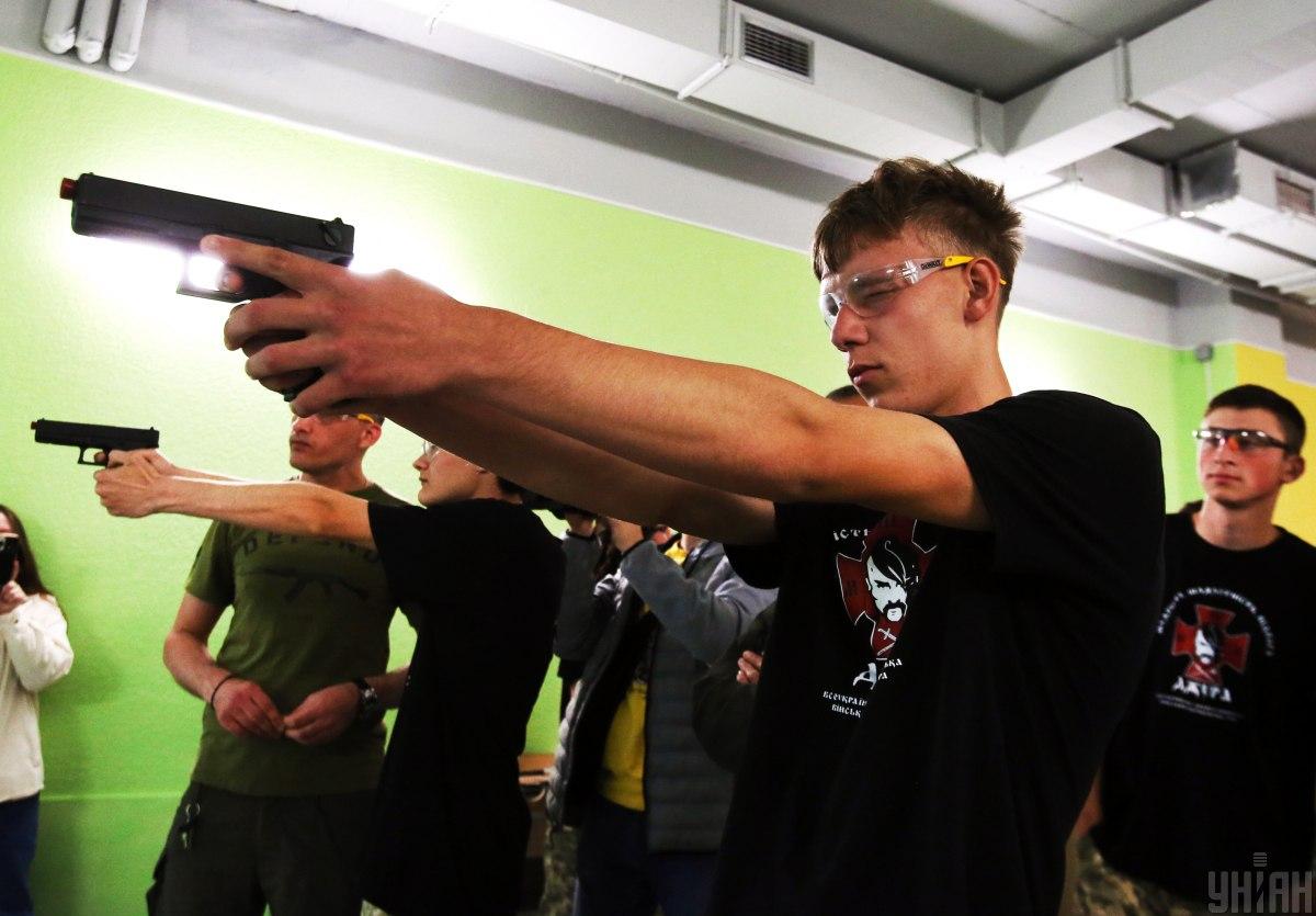 Центри підготовки громадян: що Рада планує змінити у забезпеченні національного спротиву Центри підготовки громадян: що Рада планує змінити у забезпеченні національного спротиву