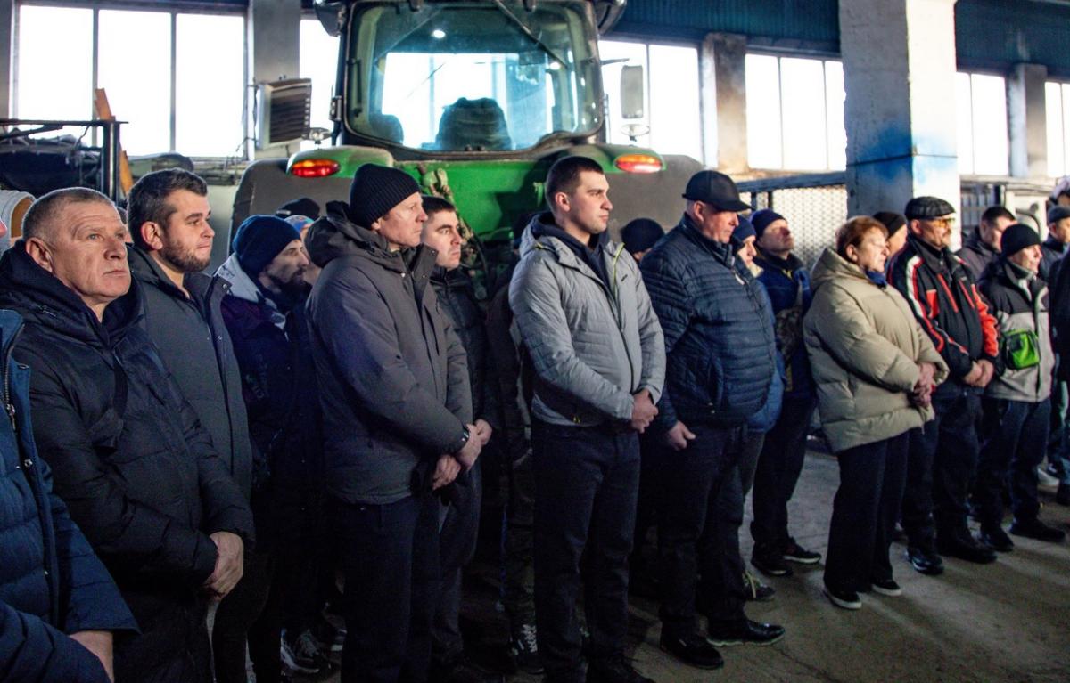 Курс на стабильность: как агропредприятие на Черниговщине обеспечило 30 000 грн средней зарплаты Курс на стабильность: как агропредприятие на Черниговщине обеспечило 30 000 грн средней зарплаты