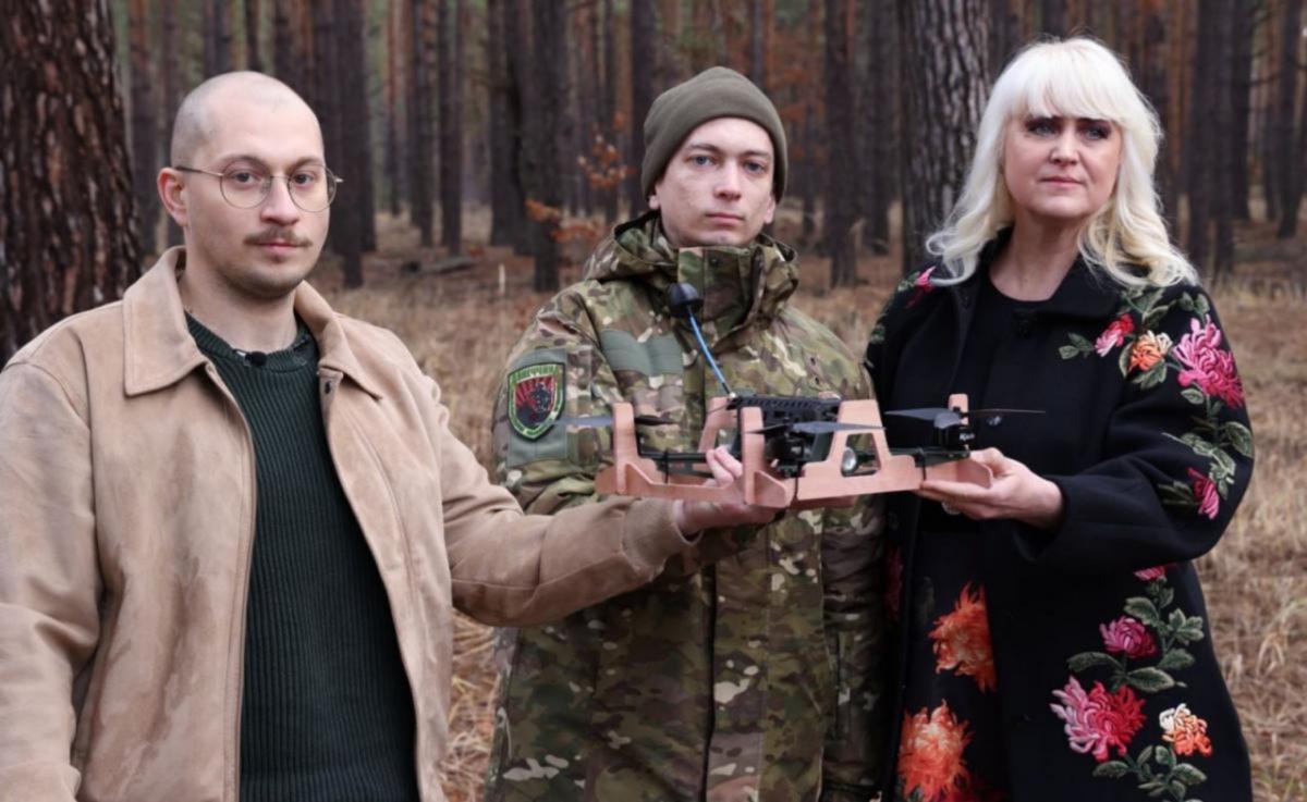 БФ 'Велич Життя' спільно з ТОВ 'Українська бронетехніка' передали військовим сучасні БпЛА та обладнання, – Алла Ландар