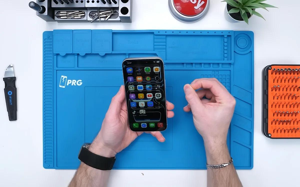 Чоловік купив підроблений iPhone 17 Pro Max і був шокований тим, що виявив