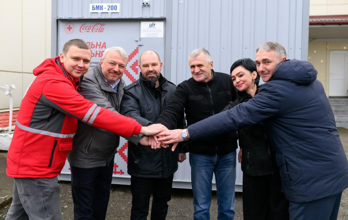 Енергетичний щит для громад: як закуплені Кока-Кола мобільні котельні допомагають пережити зиму