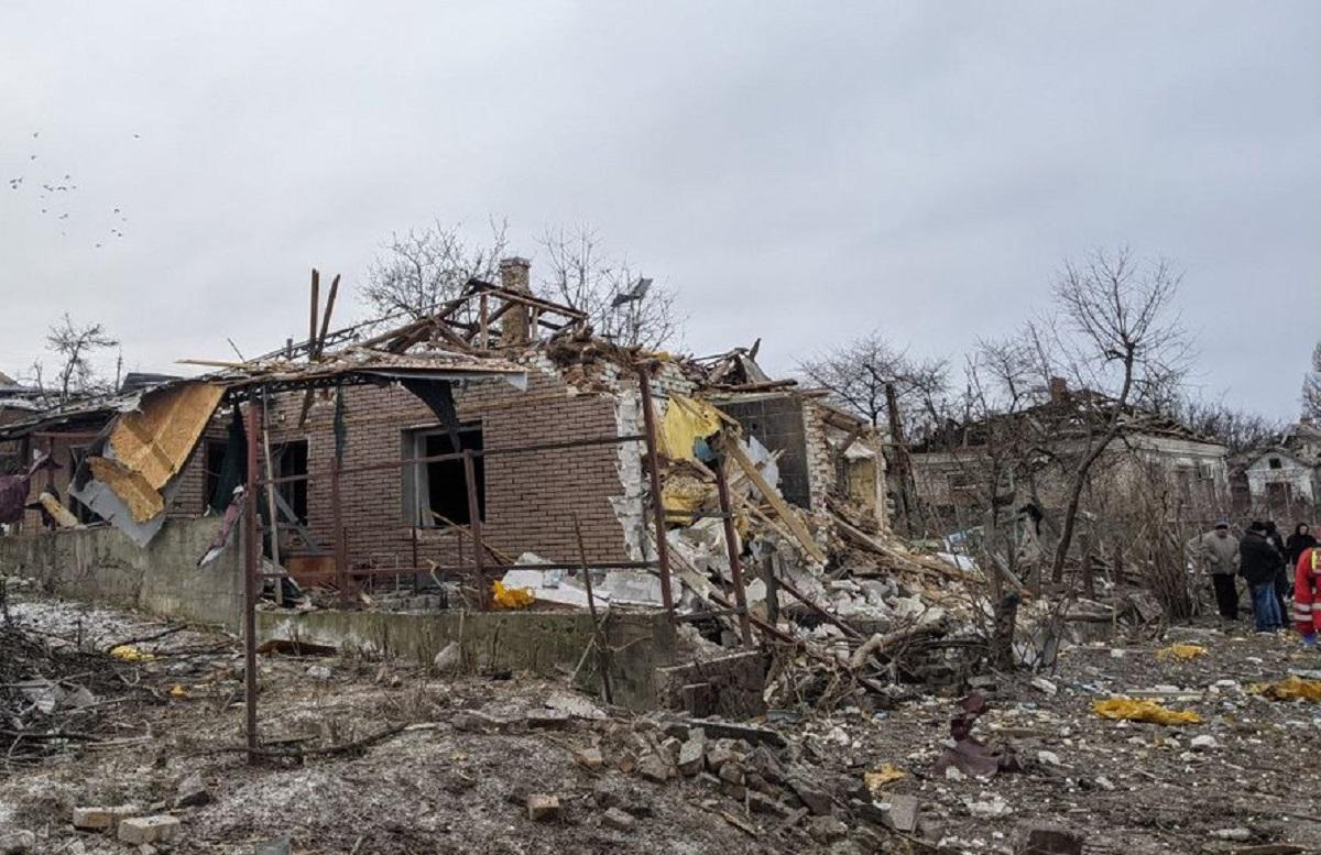 Наразі відомо про шістьох травмованих, двоє з них – діти / фото Суспільне