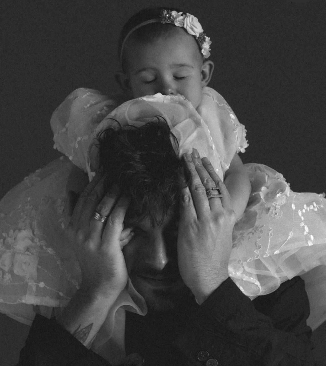 Позитив замилував мережу фото з маленькою донькою