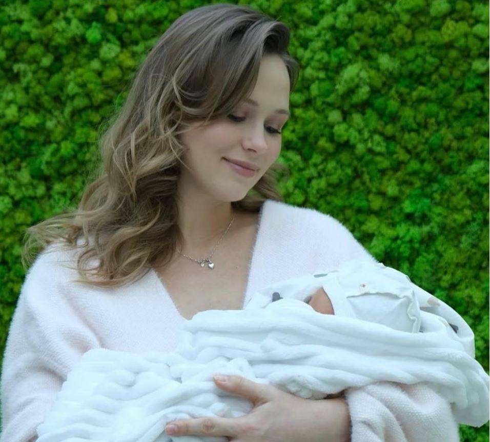 Бебі-бум серед зірок: хто з українських знаменитостей став батьками у 2025 році