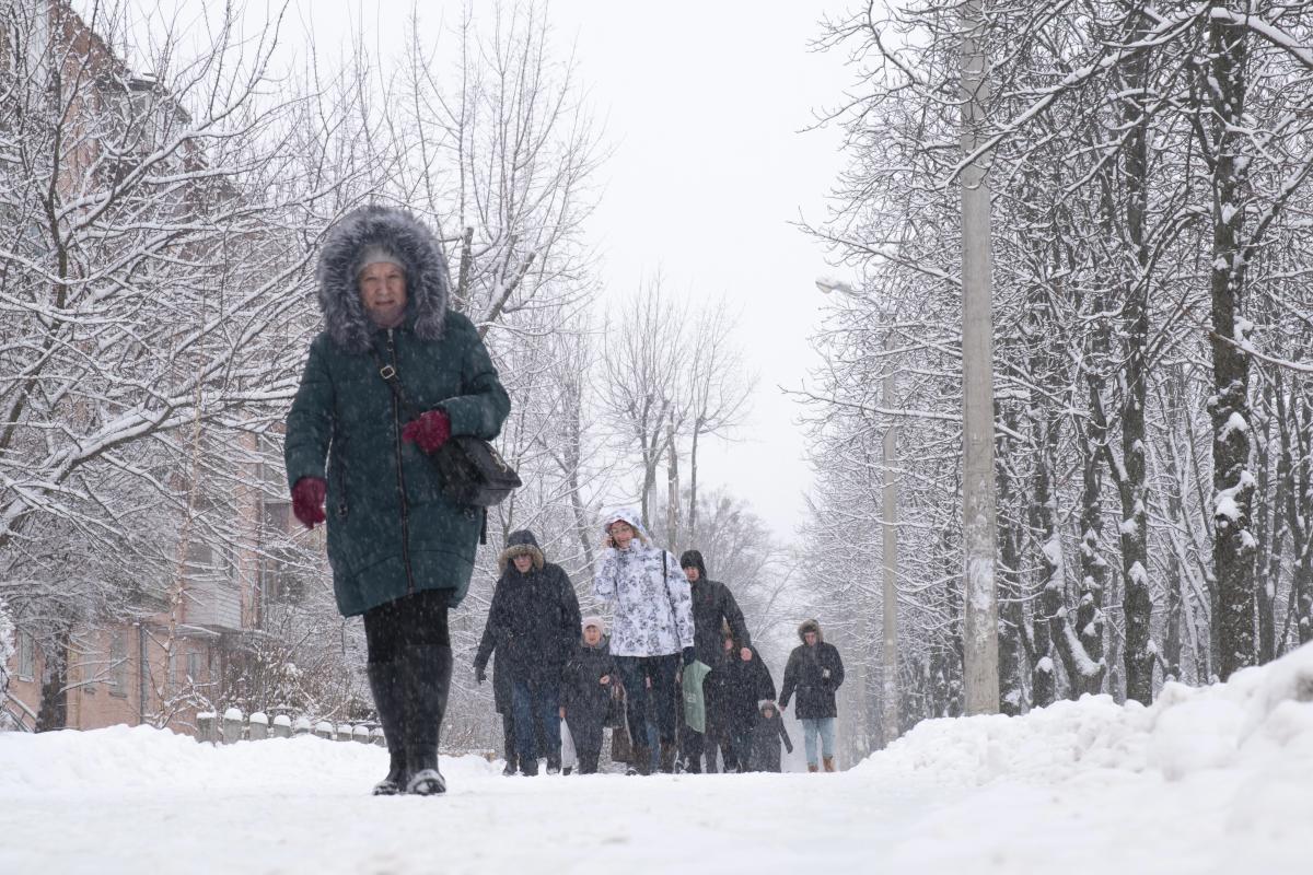Хуртовини й сильний вітер: на Харків насувається зимова негода (інфографіка)