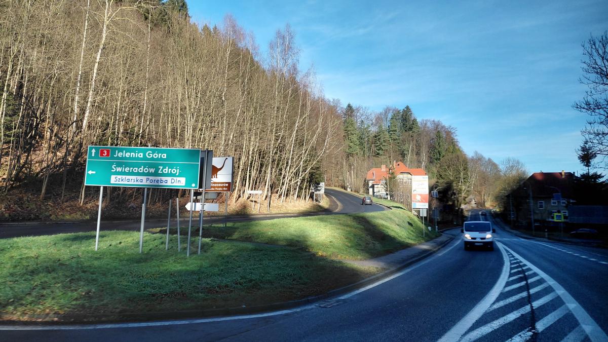 Гірська Польща: містичні Карконоші, ласкаві терми та унікальні церкви Гірська Польща: містичні Карконоші, ласкаві терми та унікальні церкви