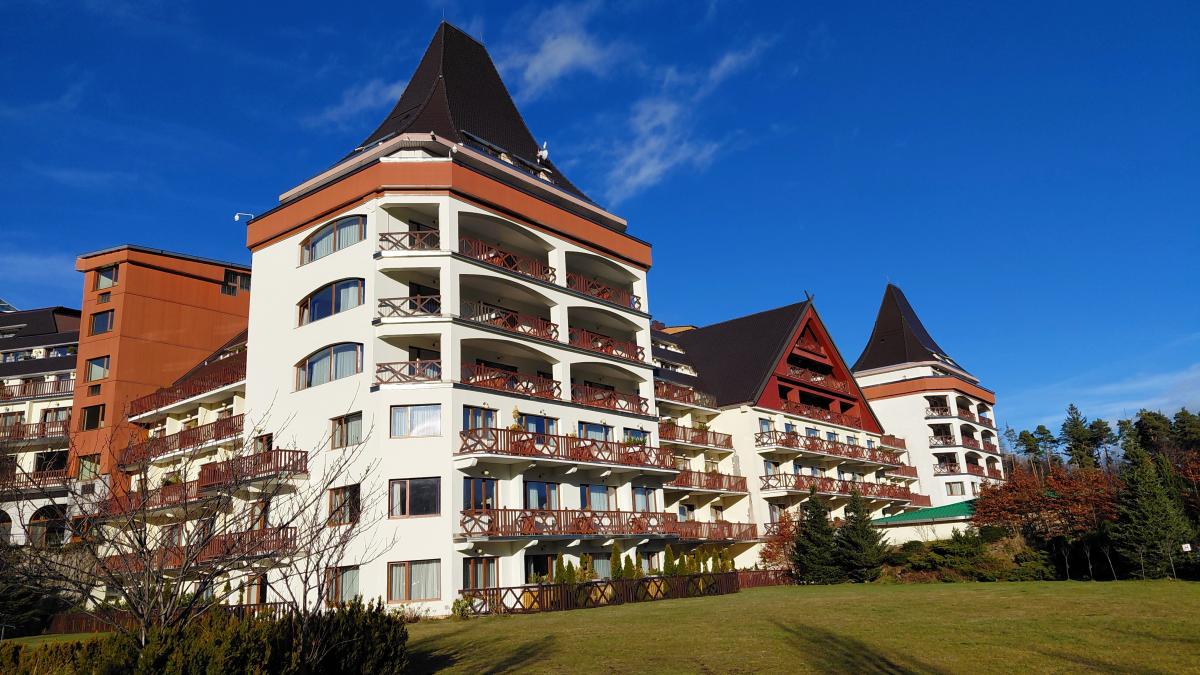 Гірська Польща: містичні Карконоші, ласкаві терми та унікальні церкви Гірська Польща: містичні Карконоші, ласкаві терми та унікальні церкви