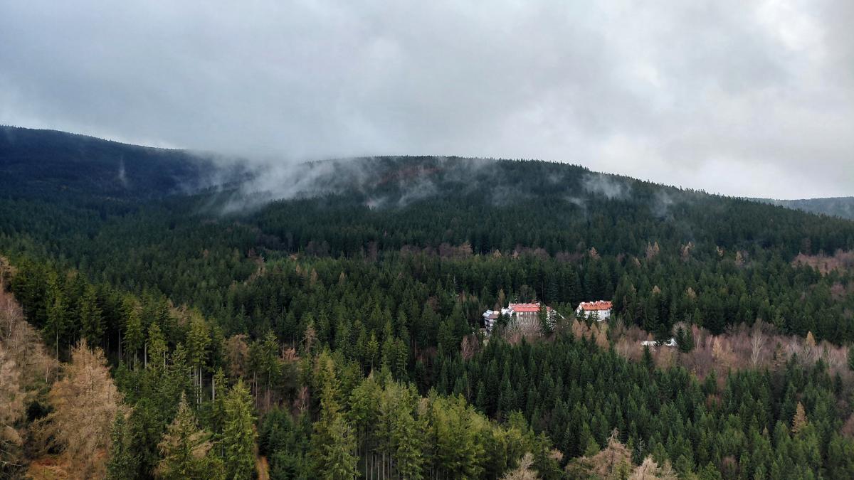 Гірська Польща: містичні Карконоші, ласкаві терми та унікальні церкви Гірська Польща: містичні Карконоші, ласкаві терми та унікальні церкви