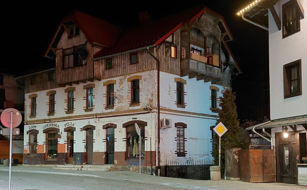 Гірська Польща: містичні Карконоші, ласкаві терми та унікальні церкви Гірська Польща: містичні Карконоші, ласкаві терми та унікальні церкви