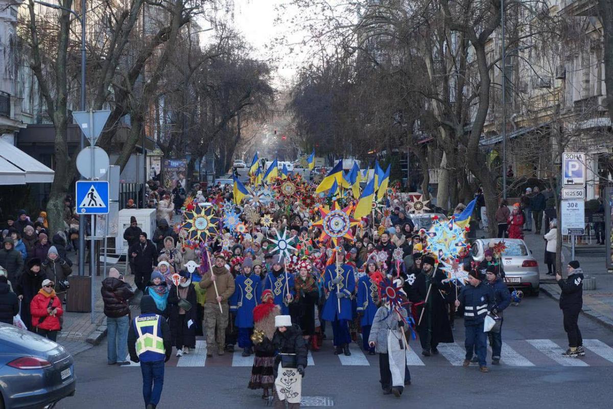 Впервые Шествие с рождественскими звездами прошло в Одессе, Харькове и Запорожье, – Игнат Коробко Впервые Шествие с рождественскими звездами прошло в Одессе, Харькове и Запорожье, – Игнат Коробко