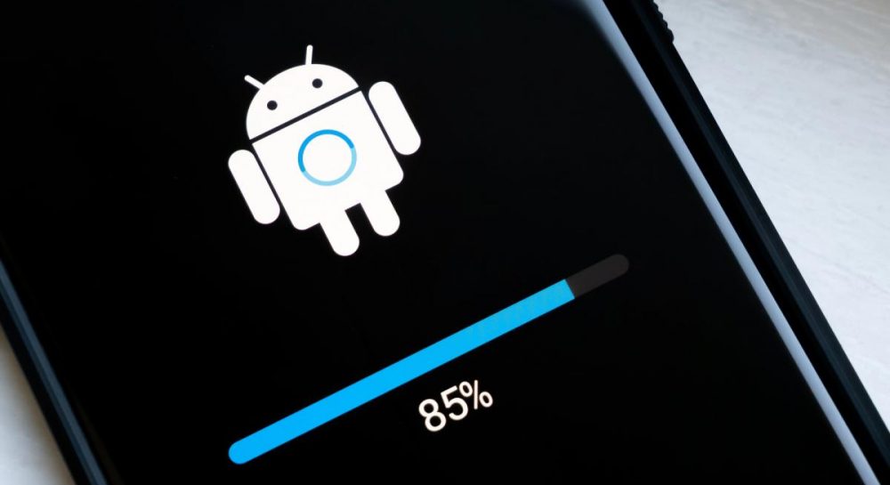 ваш смартфон у критичній небезпеці, каже Google