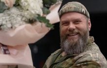 Известный актер-воин показал 2-месячного сына (фото)