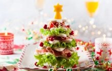 Сметут с тарелки первыми: 8 вкусных бутербродов на Новый год 2026