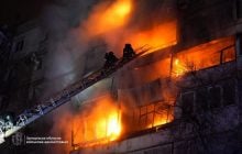 РФ ударила "Шахедами" по Запорожью: загорелась многоэтажка, есть пострадавшие (фото)