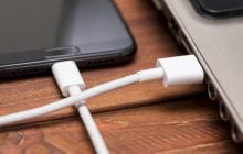 Чому одні USB-порти заряджають набагато повільніше, ніж інші: просте пояснення
