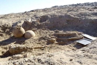 Археологи нашли таинственную могилу с загадочными ритуальными предметами