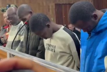 В ЮАР радиоведущую и еще ряд лиц подозревают в вербовке мужчин в армию России