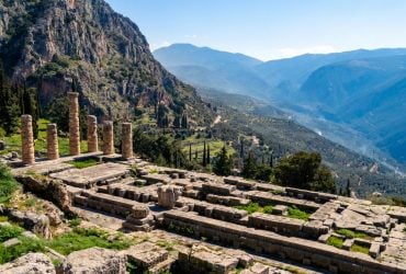 У руїнах давньогрецького міста знайшли 2400-річний горщик із золотом: хто його міг заховати