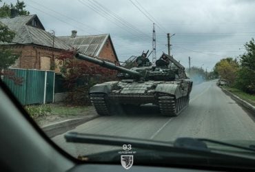 Віднині Україна сама по собі: Foreign Policy про мирний план