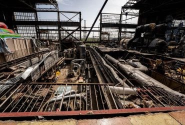 Херсонська ТЕЦ призупинила роботу після обстрілів РФ: без тепла - сотні будинків