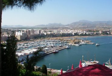 Морепродукти та проживання вартують копійки: названо "найдешевшу приховану перлину" Іспанії