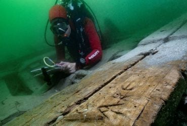 У побережья Александрии исследователи нашли древнеегипетскую лодку для развлечений