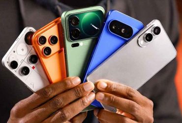 Найпопулярніший техноблогер у світі назвав 10 найкращих смартфонів 2025 року