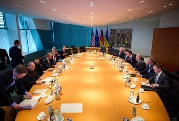 Переговоры между Украиной и западными партнерами превратились в борьбу, - WSJ