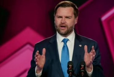 Венс виступив проти надання допомоги Україні за рахунок американців