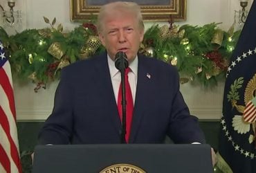 Переговори йдуть нормально: Трамп оцінив обговорення мирного плану щодо війни в Україні