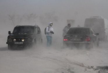 Хуртовини та ожеледиця: киян попередили про небезпечну погоду