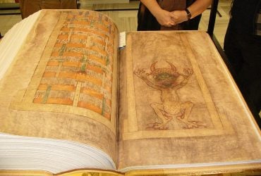 Хто насправді написав Біблію Диявола, і чому цей твір такий важливий