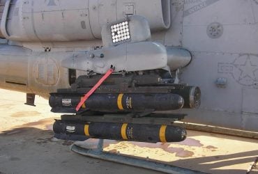 Подвійна гра: США погрожують Гренландії, але озброюють Данію, - Defence Express