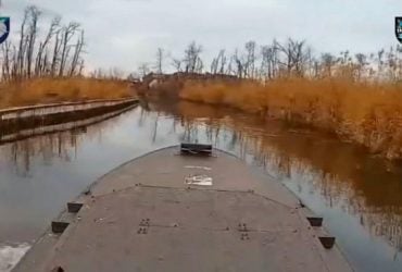 Украинские морские дроны переносят боевые действия в новые воды, - BI