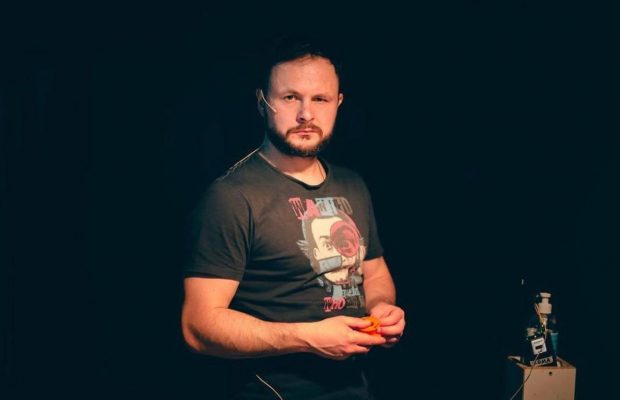 Звезда "Поймать Кайдаша" рассказал о тяжелых потерях во время войны