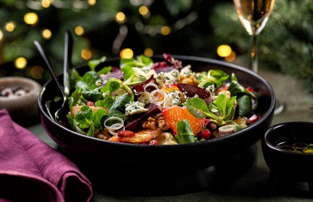 Легкие салаты на Новый год 2026: яркие, сочные и праздничные блюда без лишнего майонеза