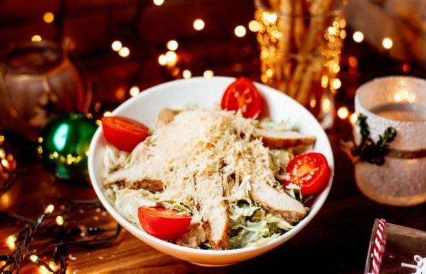Швидкі салати на Новий рік: 7 смачних ідей, які ви приготуєте за 15 хвилин