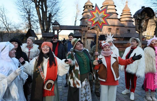 "Різдво в гаю": у Львові стартував фестиваль різдвяних традицій (фото)