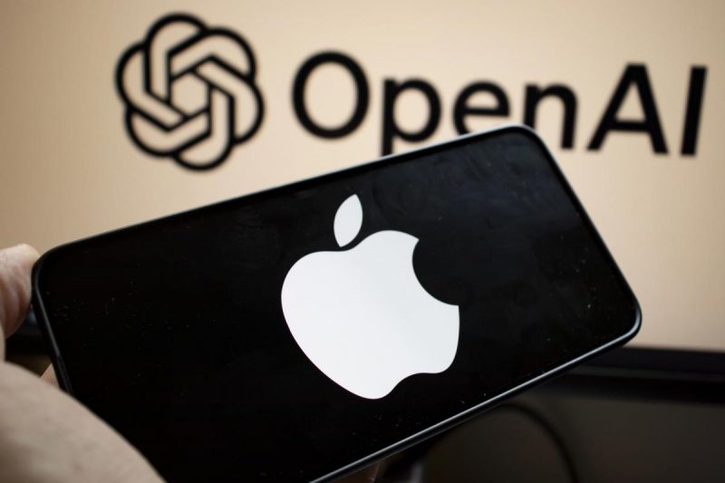 Apple продовжує трясти: провідні дизайнери та інженери "тікають" в OpenAI і Meta