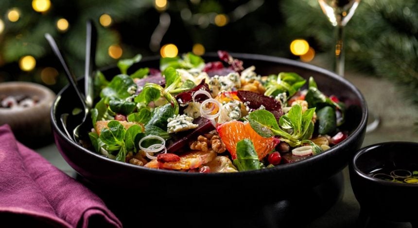 Легкие салаты на Новый год 2026: яркие, сочные и праздничные блюда без лишнего майонеза