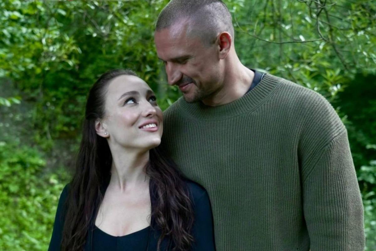 Цымбалюк неожиданно засветился с девушкой, которую не выбрал в финале 'Холостяка' (фото)