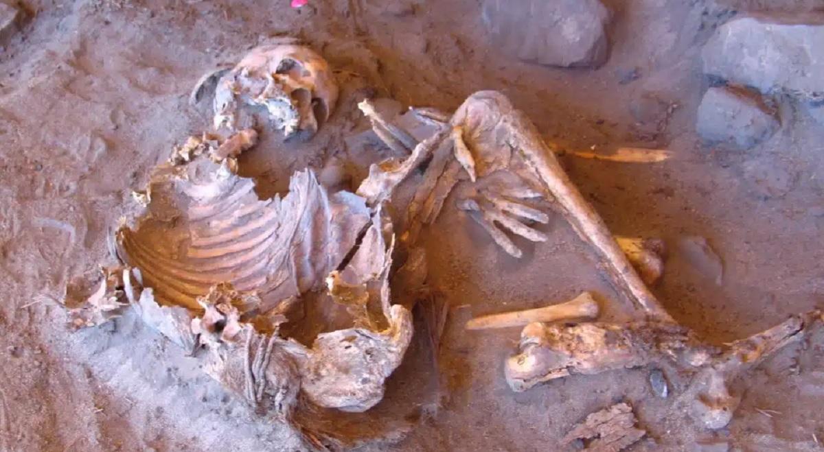 В Ливии откопали 7000-летние мумии, которые еще никогда не встречались на Земле В Ливии откопали 7000-летние мумии, которые еще никогда не встречались на Земле