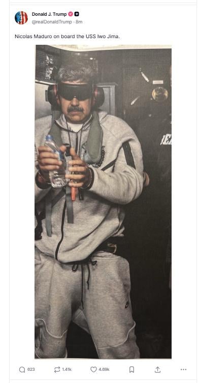 Витягли просто зі спальні: Трамп показав фото полоненого Мадуро