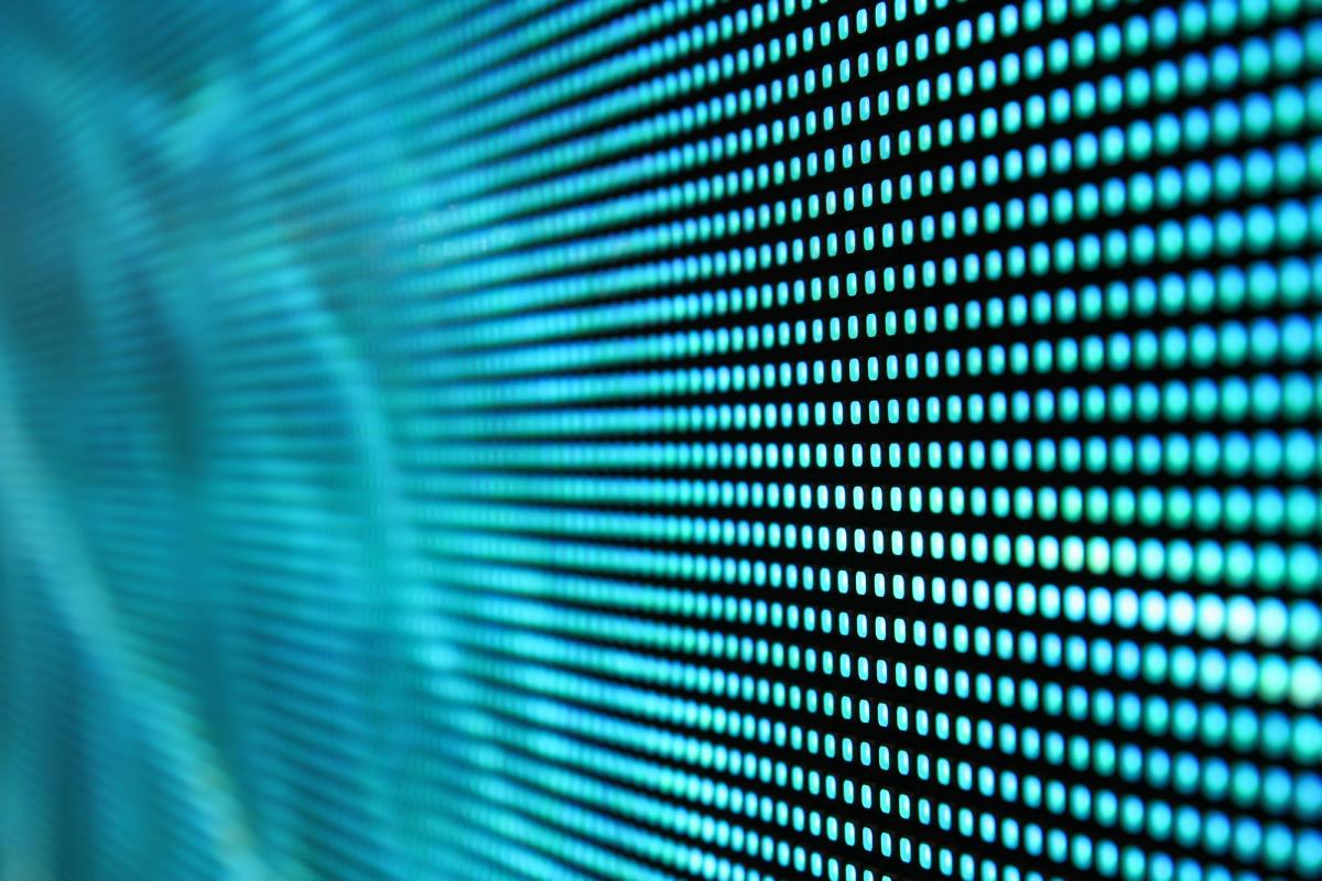 Ученые совершили прорыв в светодиодных технологиях, который считался непреодолимым Ученые совершили прорыв в светодиодных технологиях, который считался непреодолимым