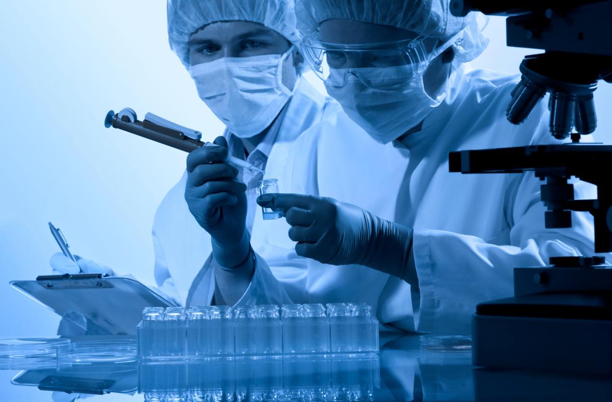 Ученые совершили прорыв в светодиодных технологиях, который считался непреодолимым Ученые совершили прорыв в светодиодных технологиях, который считался непреодолимым