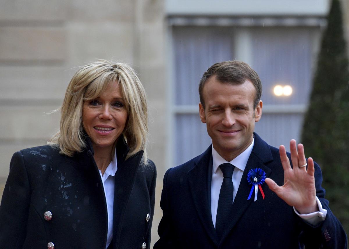 У Франції десятьох людей визнали винними у кібербулінгу щодо Бріжит Макрон У Франції десятьох людей визнали винними у кібербулінгу щодо Бріжит Макрон